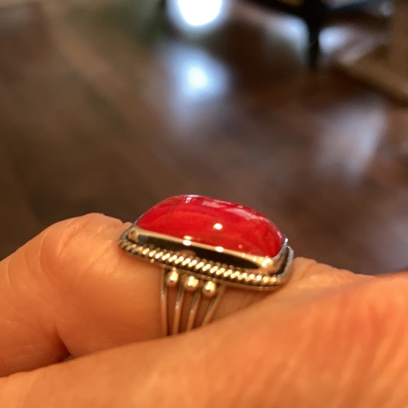 Coral (Long Fingers) - Picture 2 of 11